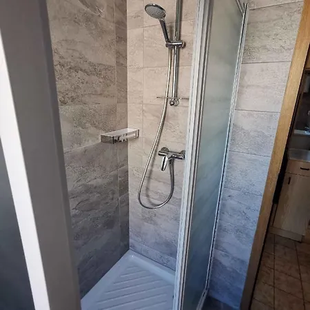 Apartment In With Four-bedrooms 1 Medulin