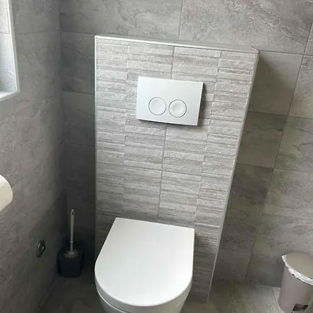 Apartamento In With Four-bedrooms 1
