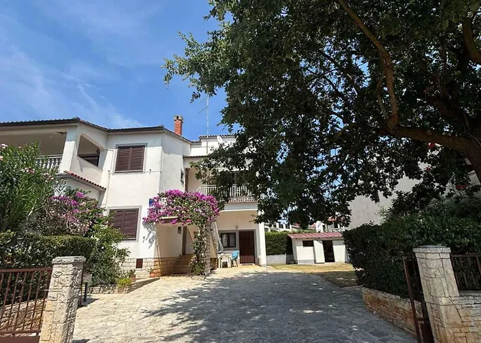 In With Four-bedrooms 1 Medulin